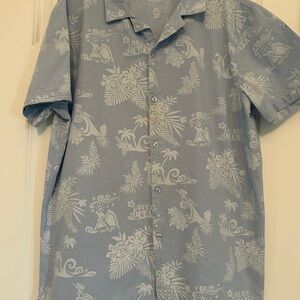 Disney Parks Moana Men button down shirt Size Large Love our Ocean